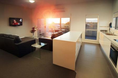 Charlestown Executive - 80