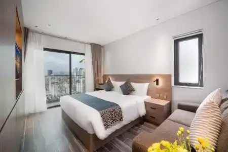 The Dream Suite - 100