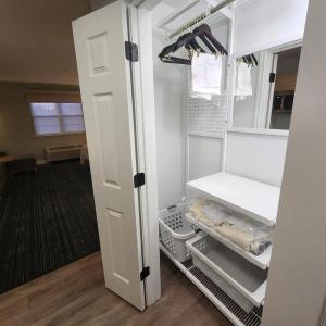 TownePlace Suites by Marriott - 19