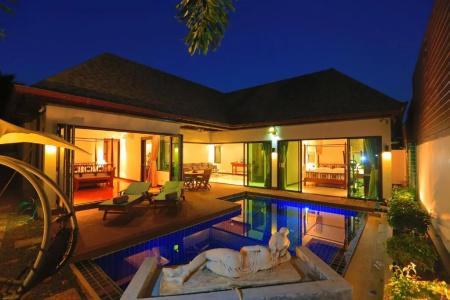 Naiharn Beach Villa - 21