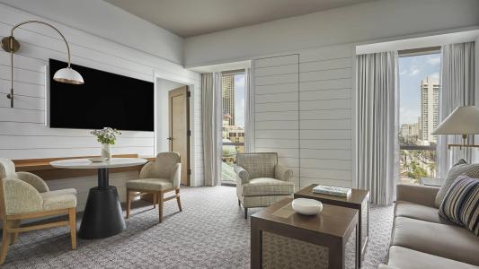 Four Seasons New Orleans - 10