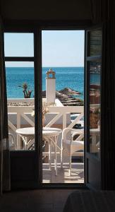 Porto Kea Suites - 38