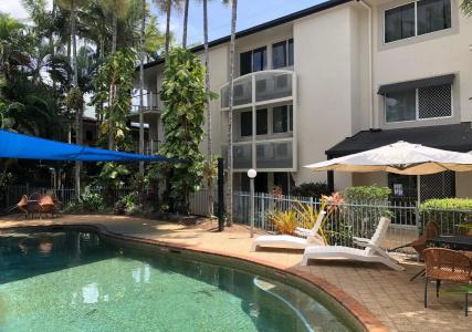 Cairns Reef Apartments & - 13