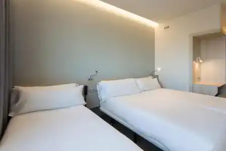 B&B Barcelona Viladecans - 53