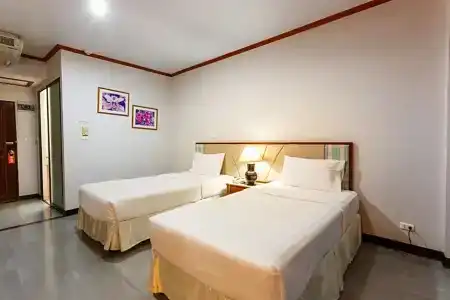 Surin Majestic - 56