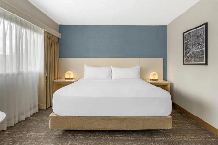 DoubleTree by Hilton City Center - 47