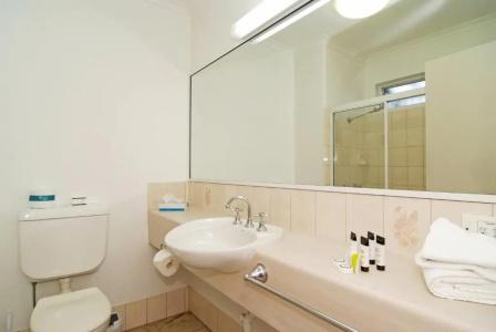 Comfort Inn City - 46