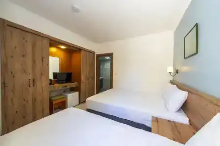Katre Oludeniz - 31