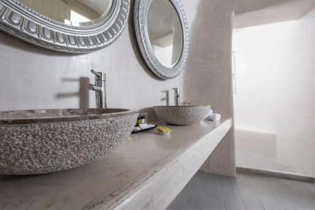 Ambition Suites - 35