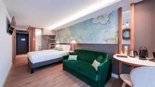 voco Strasbourg Centre - The Garden, an IHG - 70