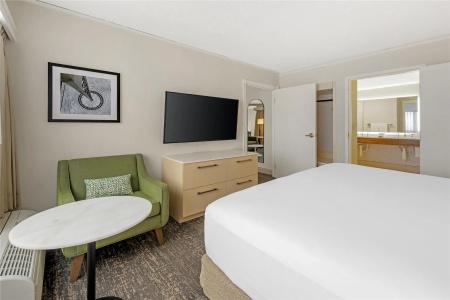DoubleTree by Hilton City Center - 96