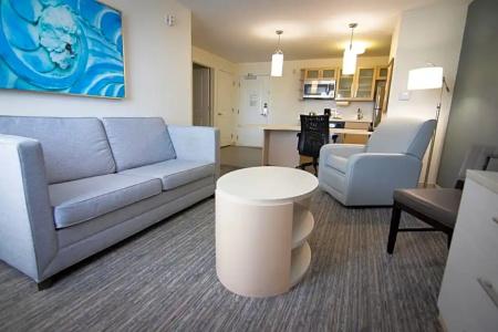 Candlewood Suites Miami Intl Airport - 36Th St, An Ihg - 88