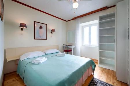 Mira Sea Front Guesthouse - 25