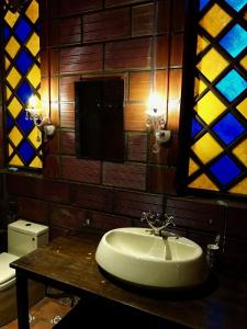 Golden Lotus Bangalore Boutique Suites - 63
