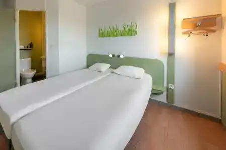ibis budget Toulouse Cité de l'Espace 1 - 24