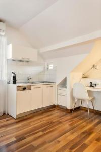 Divota Apartment - 174