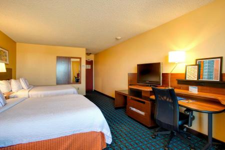 Fairfield Inn by Marriott - 4