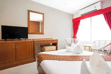 Baan Sukhumvit Soi 18 - 22