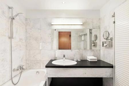 Holiday Inn City, An Ihg - 131