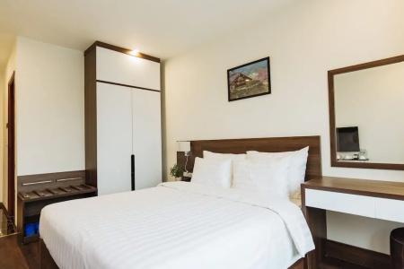 Paragon House and Residence - 17