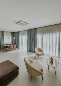 Pefkaki Boutique Loutraki - 27