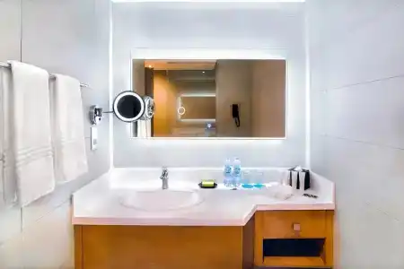 Le Meridien Abu Dhabi - 59
