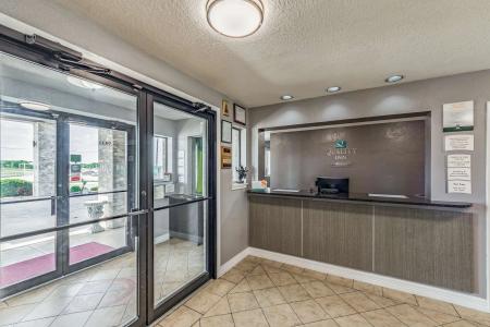 Quality Inn i-10 East Near At&t Center - 12