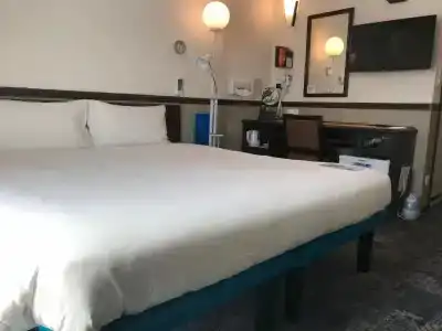 Toyoko Inn Marseille Saint Charles - 78