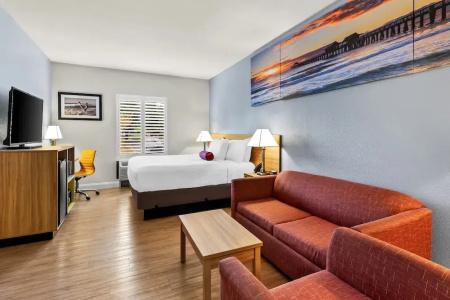 Days Inn & Suites by Wyndham - 120
