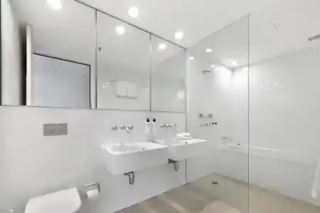Ultiqa Air On Broadbeach - 360