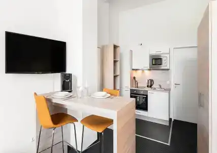 LA serviced - 11