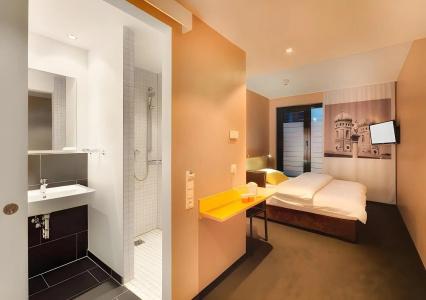 B&B München-Moosach - 11