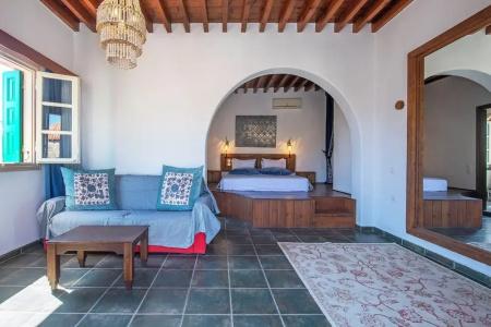 Saint Artemios and Oriental Suites - 54
