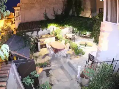 Tuncay Pension - 25