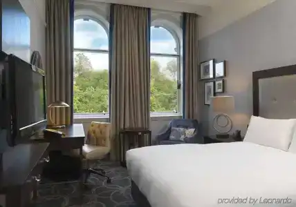 Glasgow Grosvenor - 10