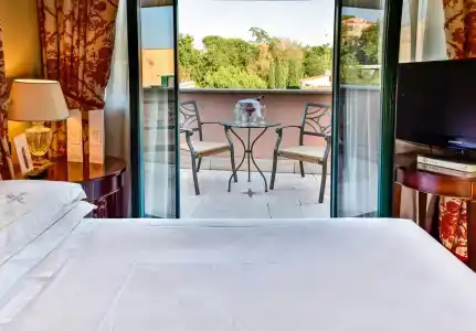 River Chateau - 47