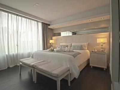 1828 Smart Boutique - 62