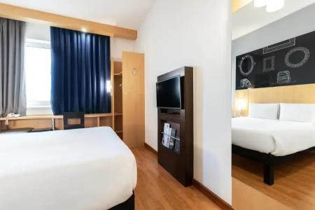 ibis Kiev City Center - 32