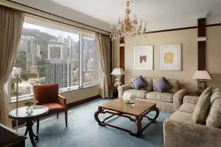 Island Shangri-La - 67