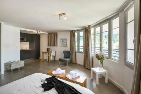 Zenitude Hôtel-Résidences Lorda - 71