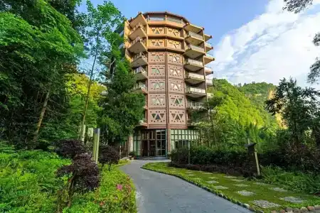 Harmona Resort & Spa Zhangjiajie - 35