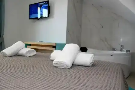 Theano Luxury Suites Nikiti - 60
