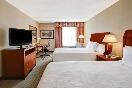 Hilton Garden Inn Toronto/Burlington - 4