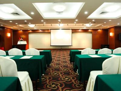 Shenzhen Dongmen Metropark Suites - 8