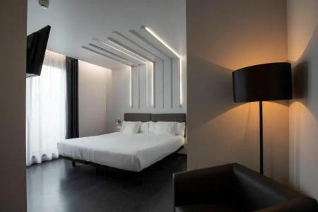 Lux Santiago - 60