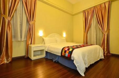 Jetty Suites - 38
