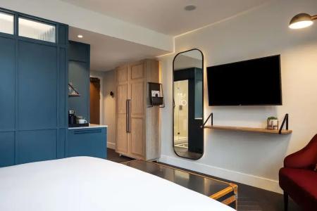 The Gantry London, Curio Collection By Hilton - 52
