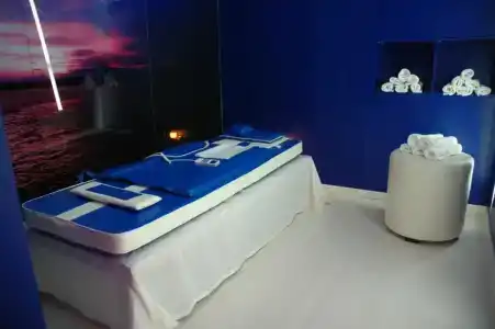 Vlora International - 13