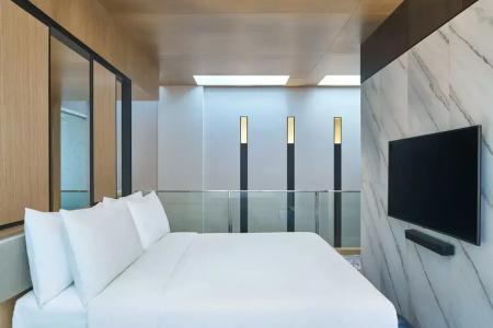 Le Meridien - 141