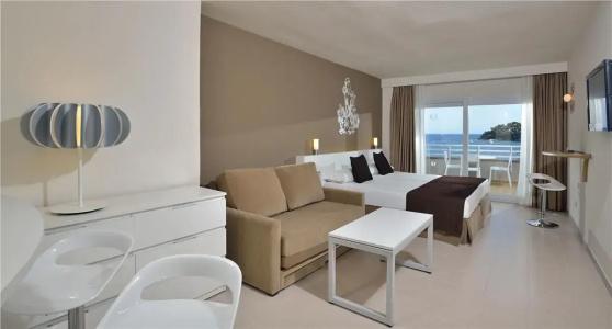 Sol Wave House All Suites - 37